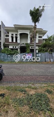 Rumah Elit LB 732m2 Siap Pakai Desain Elegan di Pakuwon Indah, Surabaya Rumah Elit LB 732m2 Siap Pakai Desain Elegan di Pakuwon Indah, Surabaya