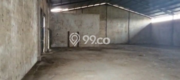 Gudang Disewa di Gempol, Pasuruan, LT 30000m2 / LB 8900m2 Gudang Disewa di Gempol, Pasuruan, LT 30000m2 / LB 8900m2