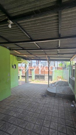 Hunian Cantik Modern Lb 200m2 di Batu, Batu Hunian Cantik Modern Lb 200m2 di Batu, Batu