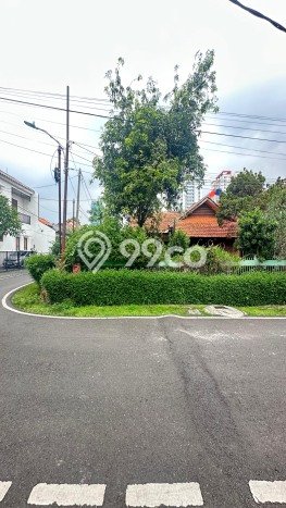 Dijual Rumah Premium dengan Fasilitas Sekitar Lengkap di Cilandak, Jakarta Selatan Dijual Rumah Premium dengan Fasilitas Sekitar Lengkap di Cilandak, Jakarta Selatan