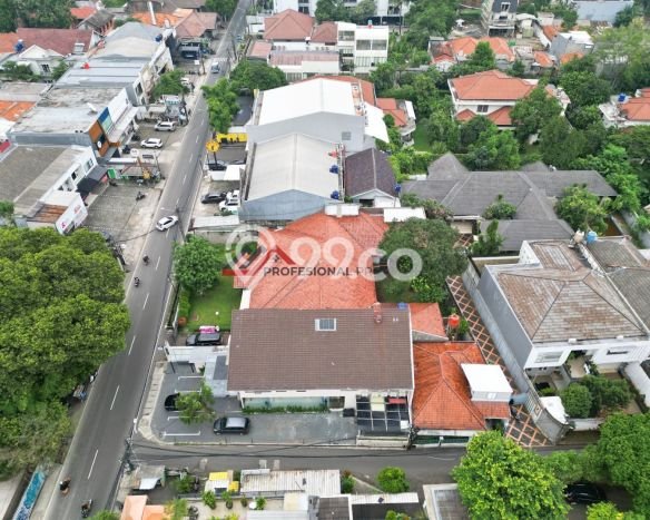Rumah Mewah LB 450m2 Siap Huni Desain Elegan di Kemang, Jakarta Selatan Rumah Mewah LB 450m2 Siap Huni Desain Elegan di Kemang, Jakarta Selatan