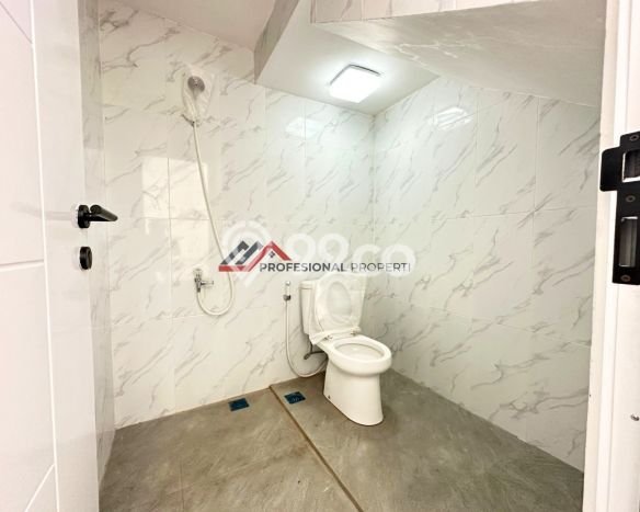 Rumah Eksklusif Siap Huni LT 272m2 di Cilandak, Jakarta Selatan Rumah Eksklusif Siap Huni LT 272m2 di Cilandak, Jakarta Selatan