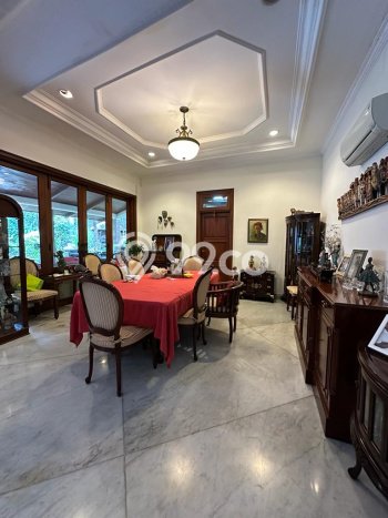Ready to Use! Premium House LT 880m2 Desain Modern di Ampera Ready to Use! Premium House LT 880m2 Desain Modern di Ampera