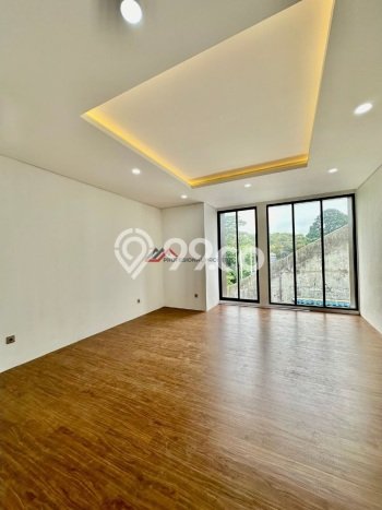 Hunian Eksklusif Siap Huni LT 180m2 di Cilandak, Jakarta Selatan Hunian Eksklusif Siap Huni LT 180m2 di Cilandak, Jakarta Selatan