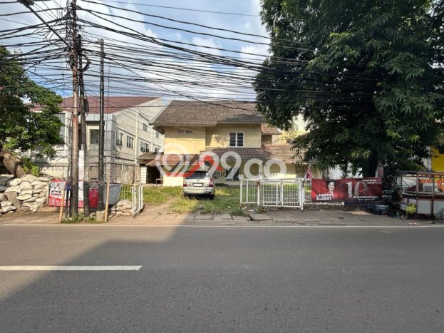 Hunian Elit LB 700m2 Siap Pakai Desain Elegan di Kemang, Jakarta Selatan Hunian Elit LB 700m2 Siap Pakai Desain Elegan di Kemang, Jakarta Selatan