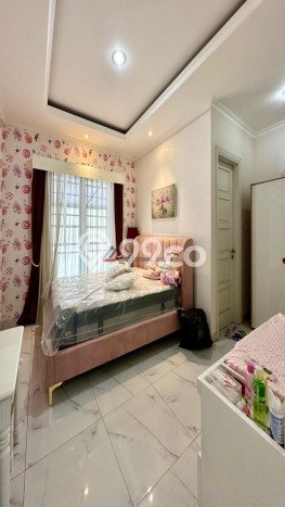 Dijual Rumah Mewah Exclusive di Kebayoran Baru, Jakarta Selatan Dijual Rumah Mewah Exclusive di Kebayoran Baru, Jakarta Selatan