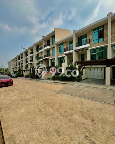 Rumah Luxury Modern Siap Huni di Pondok Indah Jakarta Selatan Rumah Luxury Modern Siap Huni di Pondok Indah Jakarta Selatan