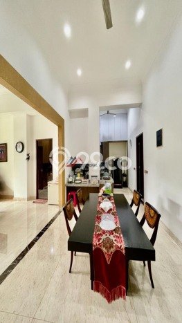 Ready to Use! Premium House LT 500m2 Desain Elegan di Lebak Bulus Ready to Use! Premium House LT 500m2 Desain Elegan di Lebak Bulus