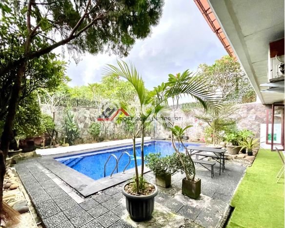 Ready to Use! Premium House LT 500m2 Desain Elegan di Pejaten Ready to Use! Premium House LT 500m2 Desain Elegan di Pejaten