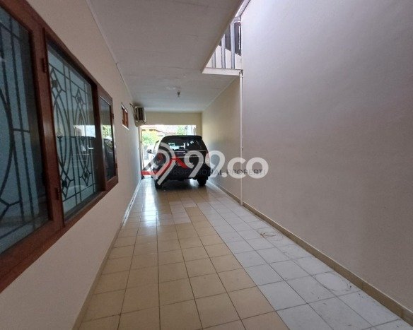 For Sale! Premium House LT 303m2 Desain Elegan di Cipete For Sale! Premium House LT 303m2 Desain Elegan di Cipete