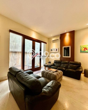 Rumah Elit LB 387m2 Siap Pakai Desain Elegan di Cipete, Jakarta Selatan Rumah Elit LB 387m2 Siap Pakai Desain Elegan di Cipete, Jakarta Selatan