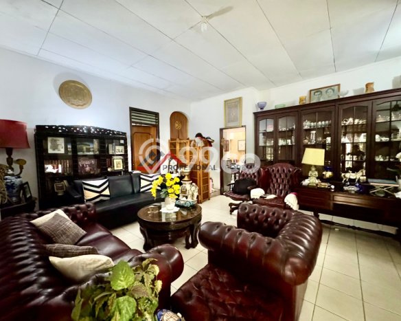 Rumah Elit Modern Tanpa Renovasi di Cipete Jakarta Selatan Rumah Elit Modern Tanpa Renovasi di Cipete Jakarta Selatan