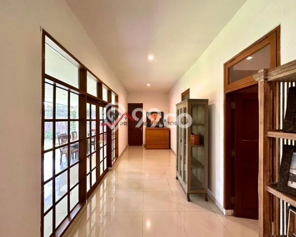 Disewakan! Rumah 5 Kamar Tidur &
3 Kamar Mandi di Pejaten, Jakarta Selatan Disewakan! Rumah 5 Kamar Tidur &
3 Kamar Mandi di Pejaten, Jakarta Selatan