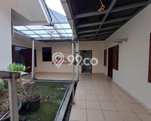 For Sale! Premium House LT 303m2 Desain Elegan di Cipete For Sale! Premium House LT 303m2 Desain Elegan di Cipete