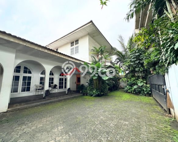 Siap Huni Rumah Mewah 7 Kamar di Cilandak Dekat ke Mana Pun Siap Huni Rumah Mewah 7 Kamar di Cilandak Dekat ke Mana Pun