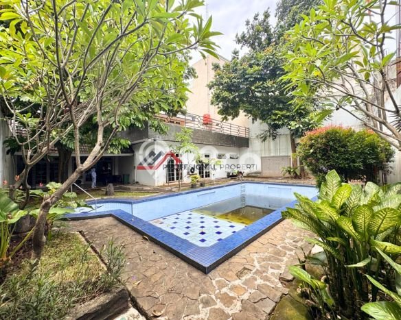 Rumah Luxury Modern Siap Huni di Pondok Indah Jakarta Selatan Rumah Luxury Modern Siap Huni di Pondok Indah Jakarta Selatan
