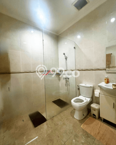 Rumah Elit Modern Tanpa Renovasi di Lebak Bulus Jakarta Selatan Rumah Elit Modern Tanpa Renovasi di Lebak Bulus Jakarta Selatan