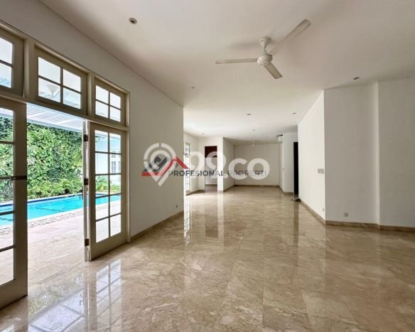 Dijual Rumah Premium dengan Fasilitas Sekitar Lengkap di Kebayoran Baru, Jakarta Selatan Dijual Rumah Premium dengan Fasilitas Sekitar Lengkap di Kebayoran Baru, Jakarta Selatan