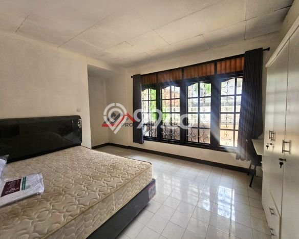 Rumah Luxury Modern Siap Huni di Lebak Bulus Jakarta Selatan Rumah Luxury Modern Siap Huni di Lebak Bulus Jakarta Selatan