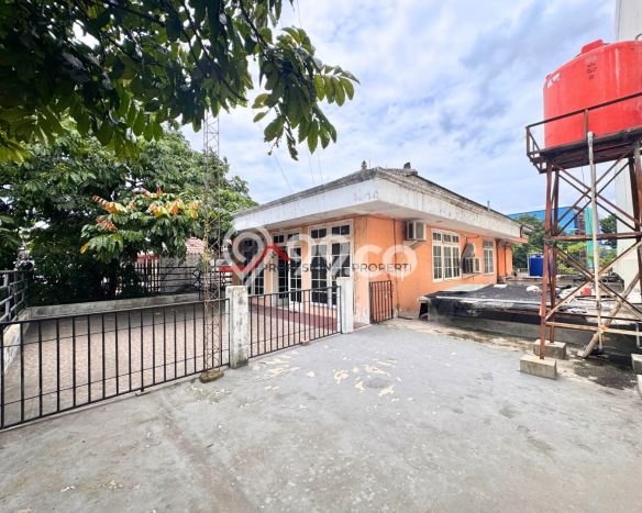 Rumah Luxury Modern Siap Huni di Pondok Indah Jakarta Selatan Rumah Luxury Modern Siap Huni di Pondok Indah Jakarta Selatan