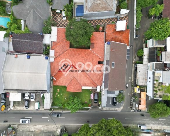 Rumah Mewah LB 450m2 Siap Huni Desain Elegan di Kemang, Jakarta Selatan Rumah Mewah LB 450m2 Siap Huni Desain Elegan di Kemang, Jakarta Selatan