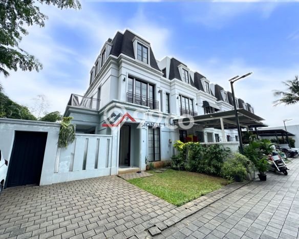 Rumah Elit Modern Siap Huni di Kemang Jakarta Selatan Rumah Elit Modern Siap Huni di Kemang Jakarta Selatan
