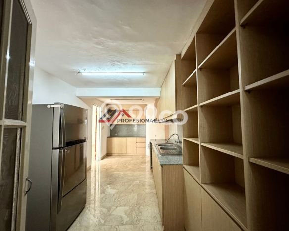 Dijual Rumah Premium dengan Fasilitas Sekitar Lengkap di Kebayoran Baru, Jakarta Selatan Dijual Rumah Premium dengan Fasilitas Sekitar Lengkap di Kebayoran Baru, Jakarta Selatan