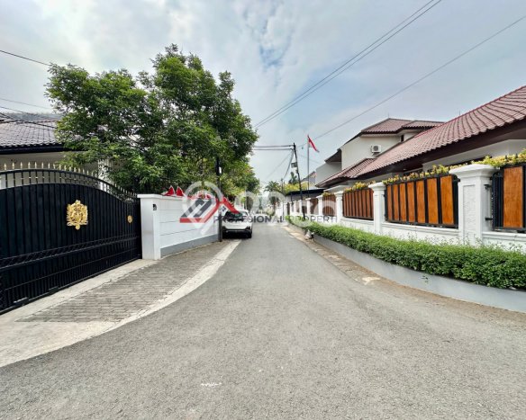 HARGA MENARIK! Tanah di , Luas 1757m2m², Lingkungan Nyaman, Bebas Longsor HARGA MENARIK! Tanah di , Luas 1757m2m², Lingkungan Nyaman, Bebas Longsor