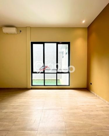 Hunian Mewah Siap Huni LT 200m2 di Cilandak, Jakarta Selatan Hunian Mewah Siap Huni LT 200m2 di Cilandak, Jakarta Selatan