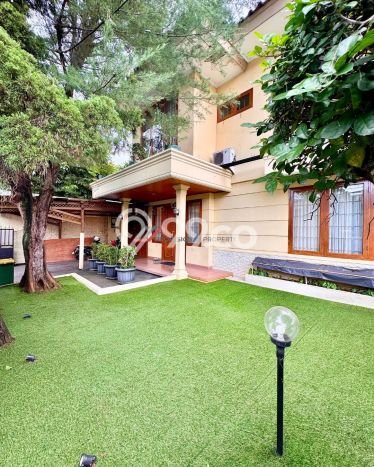 Rumah Elit LB 350m2 Siap Huni Desain Elegan di Cipete, Jakarta Selatan Rumah Elit LB 350m2 Siap Huni Desain Elegan di Cipete, Jakarta Selatan