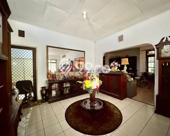 Rumah Elit Modern Tanpa Renovasi di Cipete Jakarta Selatan Rumah Elit Modern Tanpa Renovasi di Cipete Jakarta Selatan