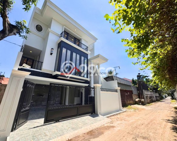 Dijual Rumah Mewah Megah Dengan View Eksklusif di Cipete, Jakarta Selatan Dijual Rumah Mewah Megah Dengan View Eksklusif di Cipete, Jakarta Selatan