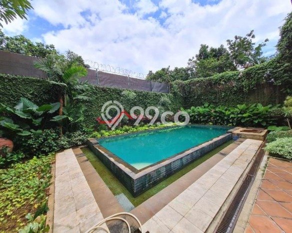 Rumah Luxury Modern Tanpa Renovasi di Kemang Jakarta Selatan Rumah Luxury Modern Tanpa Renovasi di Kemang Jakarta Selatan