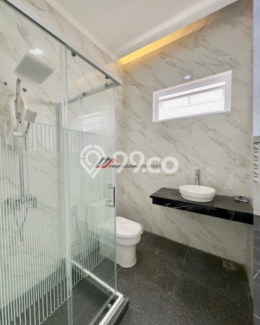 Rumah Elit Modern Tanpa Renovasi di Rempoa Tangerang Rumah Elit Modern Tanpa Renovasi di Rempoa Tangerang