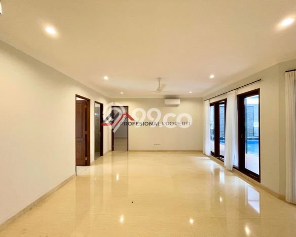 Ready to Use! Luxury House LT 650m2 Desain Modern di Lebak Bulus Ready to Use! Luxury House LT 650m2 Desain Modern di Lebak Bulus