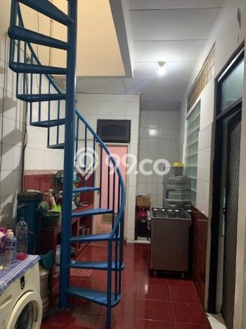Rumah Luxury Modern Tanpa Renovasi di Puri Indah Jakarta Barat Rumah Luxury Modern Tanpa Renovasi di Puri Indah Jakarta Barat