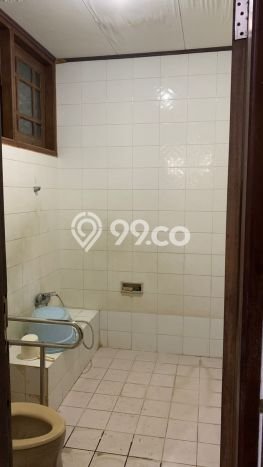 Rumah Luxury Modern Siap Huni di Intercon Jakarta Barat Rumah Luxury Modern Siap Huni di Intercon Jakarta Barat