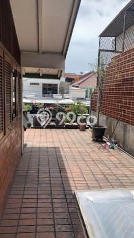 Rumah Luxury Modern Siap Huni di Puri Indah Jakarta Barat Rumah Luxury Modern Siap Huni di Puri Indah Jakarta Barat