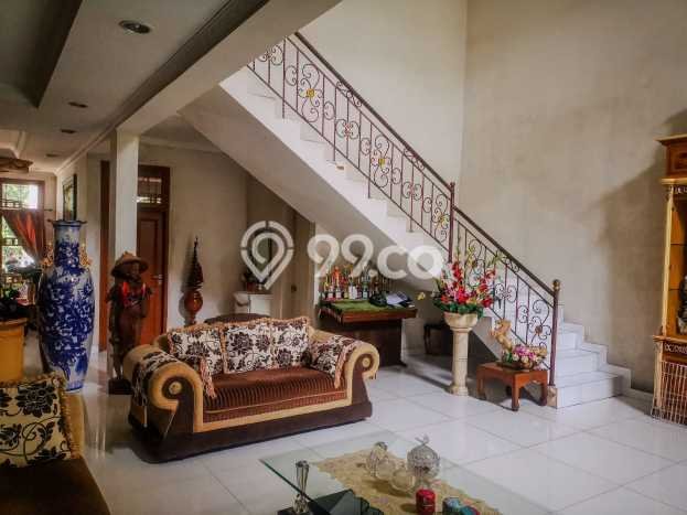 Hunian Elit LB 600m2 Siap Pakai Desain Elegan di Puri Indah, Jakarta Barat Hunian Elit LB 600m2 Siap Pakai Desain Elegan di Puri Indah, Jakarta Barat