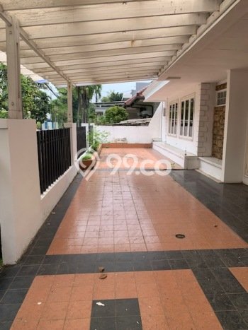 Rumah Mewah LB 200m2 Siap Huni Desain Elegan di Alfa Indah, Jakarta Barat Rumah Mewah LB 200m2 Siap Huni Desain Elegan di Alfa Indah, Jakarta Barat