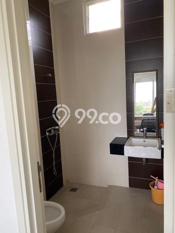 Jarang Ada! Rumah Sewa 3 Kamar Nyaman Siap Huni Gading Serpong Jarang Ada! Rumah Sewa 3 Kamar Nyaman Siap Huni Gading Serpong