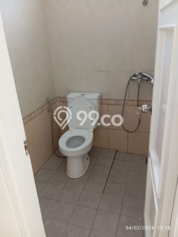 Jarang Ada! Rumah Kontrakan 4 Kamar Nyaman Siap Huni Gading Serpong Jarang Ada! Rumah Kontrakan 4 Kamar Nyaman Siap Huni Gading Serpong