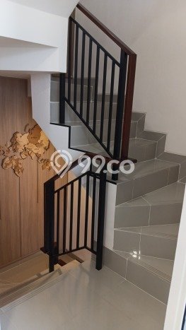 Jual Rumah Favorit Siap Huni LB 111m2 di Pagedangan, Tangerang Jual Rumah Favorit Siap Huni LB 111m2 di Pagedangan, Tangerang