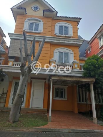 Jarang Ada! Rumah Sewa 3 Kamar Bagus Siap Huni Gading Serpong Jarang Ada! Rumah Sewa 3 Kamar Bagus Siap Huni Gading Serpong