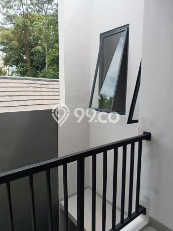 Dijual Cepat Rumah Bagus Siap Huni LB 90m2 di BSD, Tangerang Selatan Dijual Cepat Rumah Bagus Siap Huni LB 90m2 di BSD, Tangerang Selatan