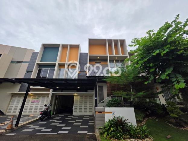 Disewakan! Rumah 4 Kamar Tidur &
4 Kamar Mandi di Gading Serpong, Tangerang Disewakan! Rumah 4 Kamar Tidur &
4 Kamar Mandi di Gading Serpong, Tangerang