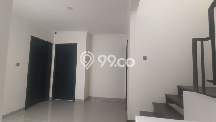 Disewakan! Rumah 3 Kamar Tidur &
4 Kamar Mandi di Gading Serpong, Tangerang Disewakan! Rumah 3 Kamar Tidur &
4 Kamar Mandi di Gading Serpong, Tangerang