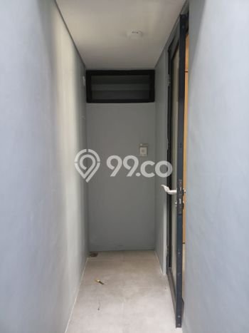 Disewakan! Rumah 3 Kamar Tidur &
2 Kamar Mandi di BSD City, Tangerang Disewakan! Rumah 3 Kamar Tidur &
2 Kamar Mandi di BSD City, Tangerang