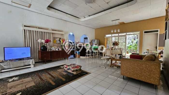 Rumah Mewah LB 200m2 Siap Pakai Desain Elegan di Tegallega, Bogor Rumah Mewah LB 200m2 Siap Pakai Desain Elegan di Tegallega, Bogor