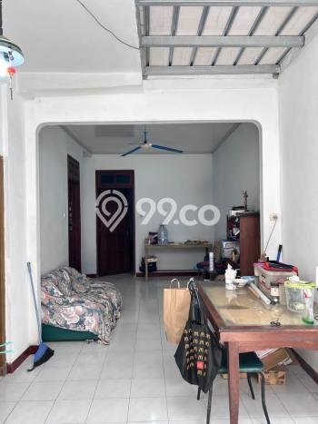 Jual Rumah Eksklusif 4 KT di Kupang, Surabaya Jual Rumah Eksklusif 4 KT di Kupang, Surabaya